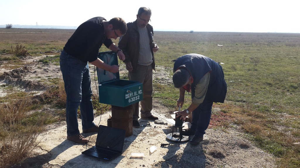 Installing a Levelogger on a Direct Read Cable in an Observation Well in Ergene