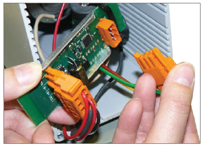 Unplug 4 Pin and 3 Pin Connectors from Solinst MK3 Peristaltic Pump