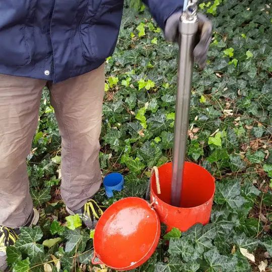 solinst bladder pumps for groundwater sampling